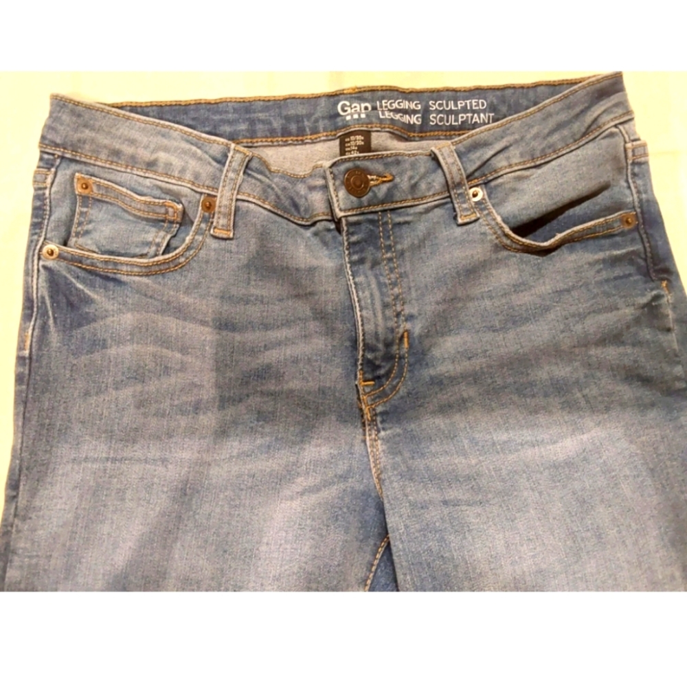 Womens Gap Sculpted Legging Skinny Jeans. Size 10/30r